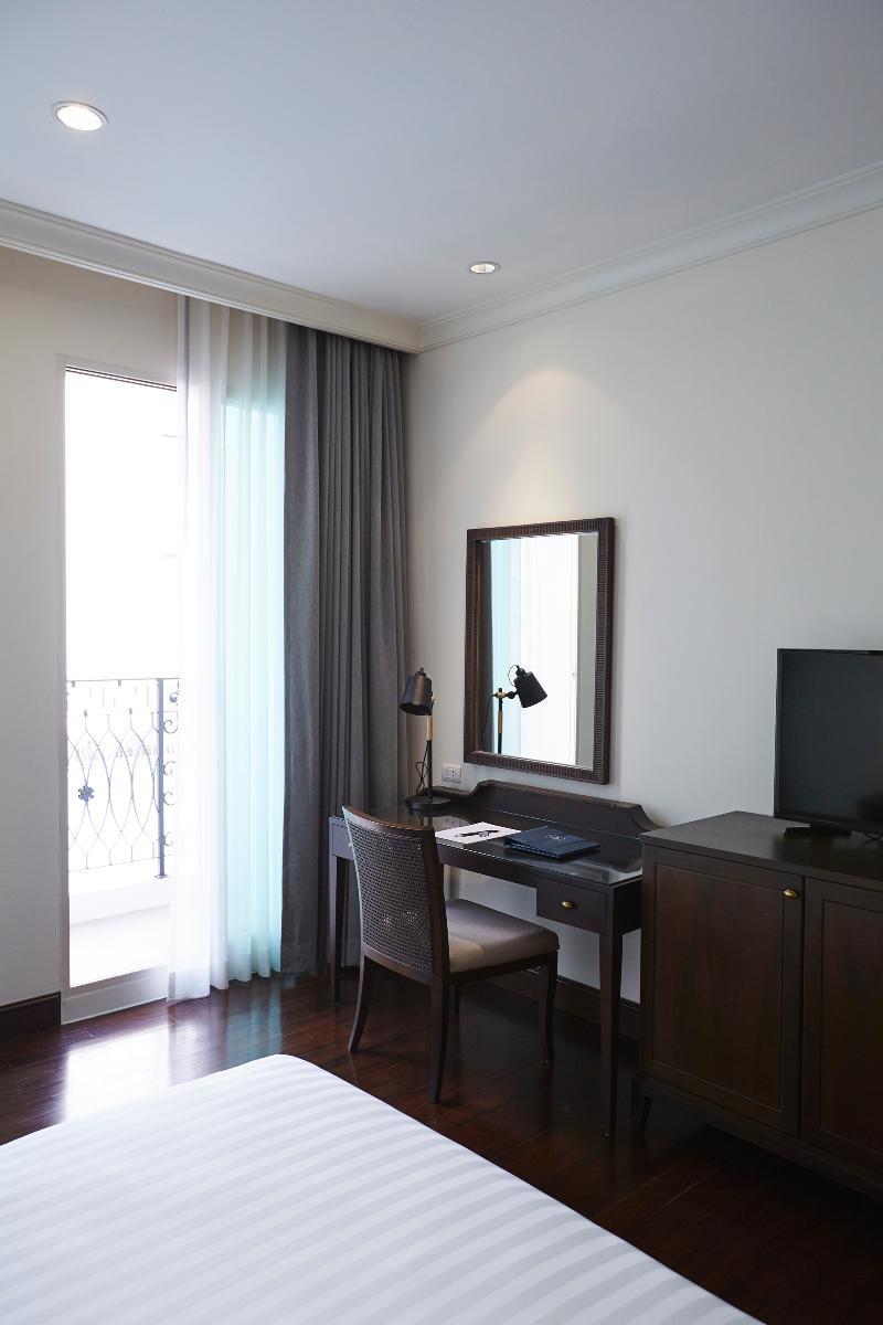 The Rose Residence, Khách sạn Bangkok